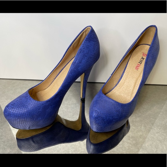 JustFab Blue High Heels Size 9 - Picture 8 of 13